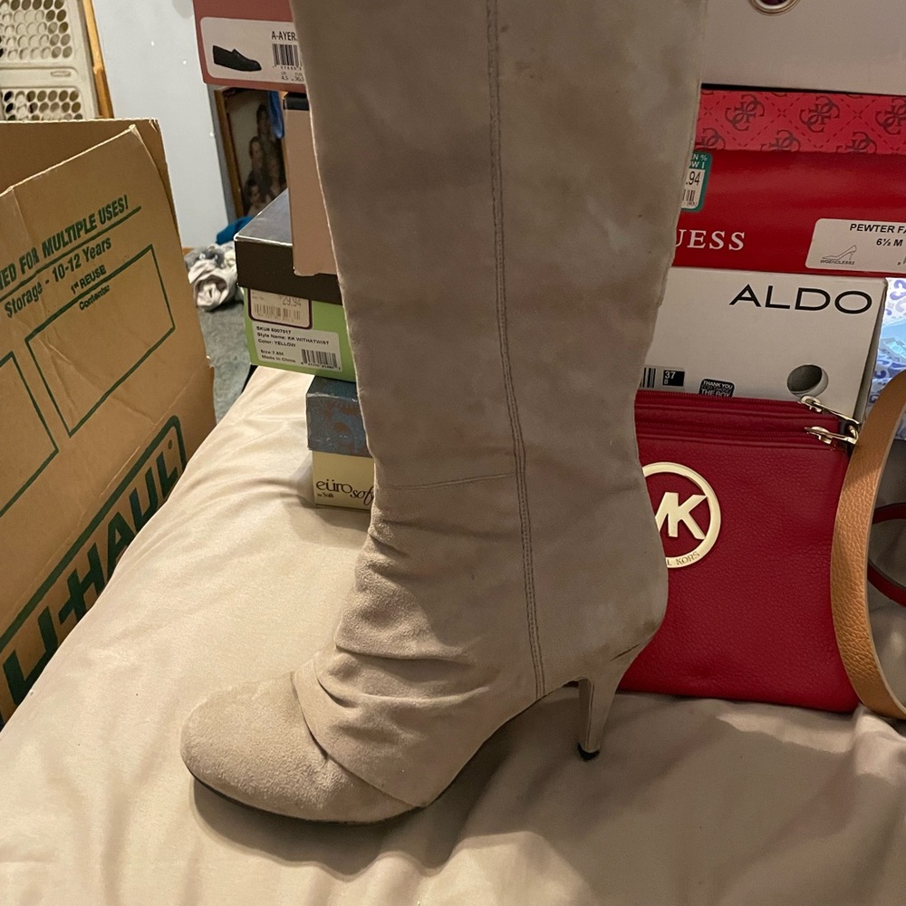 Nine Wesr suede boots tall